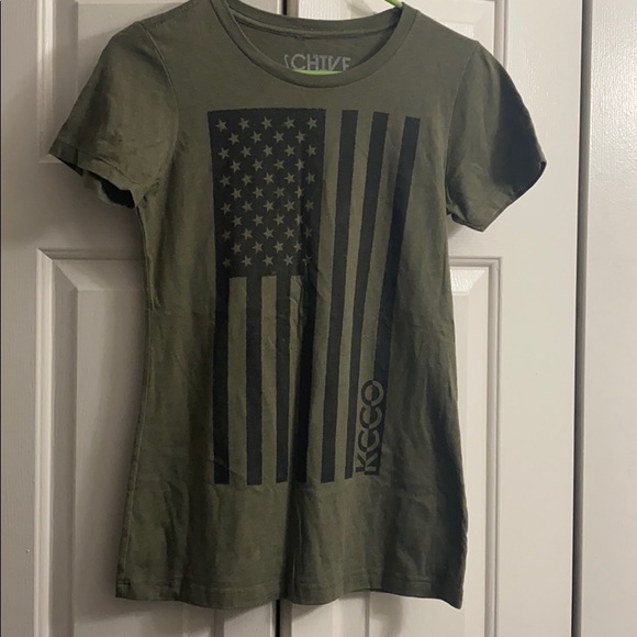 Chive Tops - Chive tee